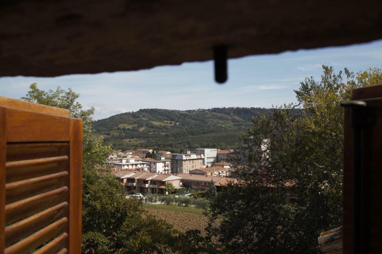 Country House Della Posta Maiolati Spontini Εξωτερικό φωτογραφία